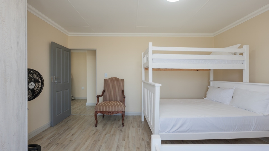 To Let 3 Bedroom Property for Rent in Agulhas Western Cape